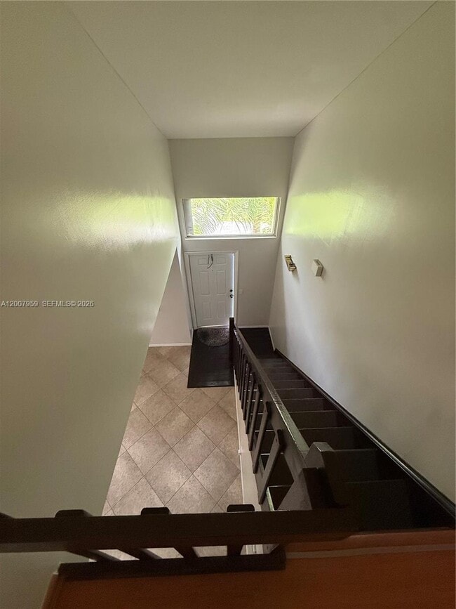 Building Photo - 10661 SW 113th Pl