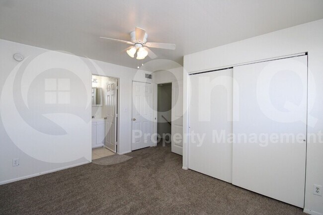 Building Photo - 6605 N 44th Ave