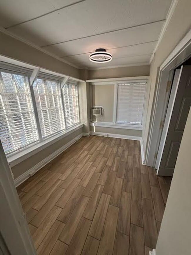 Building Photo - 2091 Iuka Ave