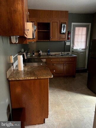 Building Photo - 1035 N 10th St