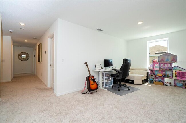 Building Photo - 17575 Lake Star Rd