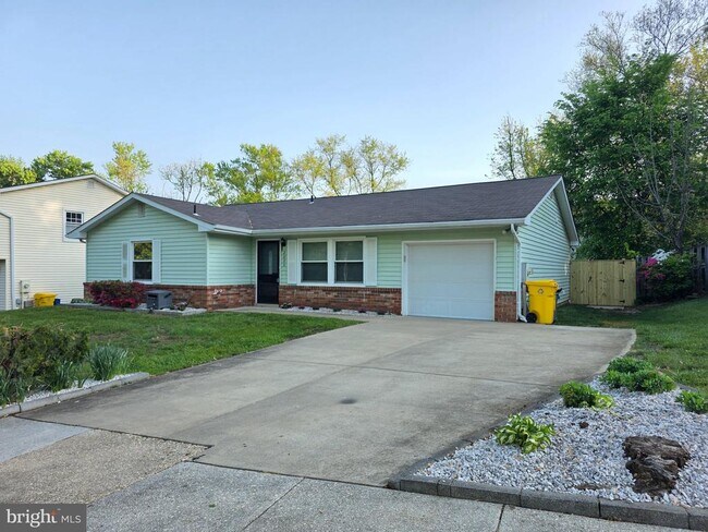 Building Photo - 2090 Jason Ct