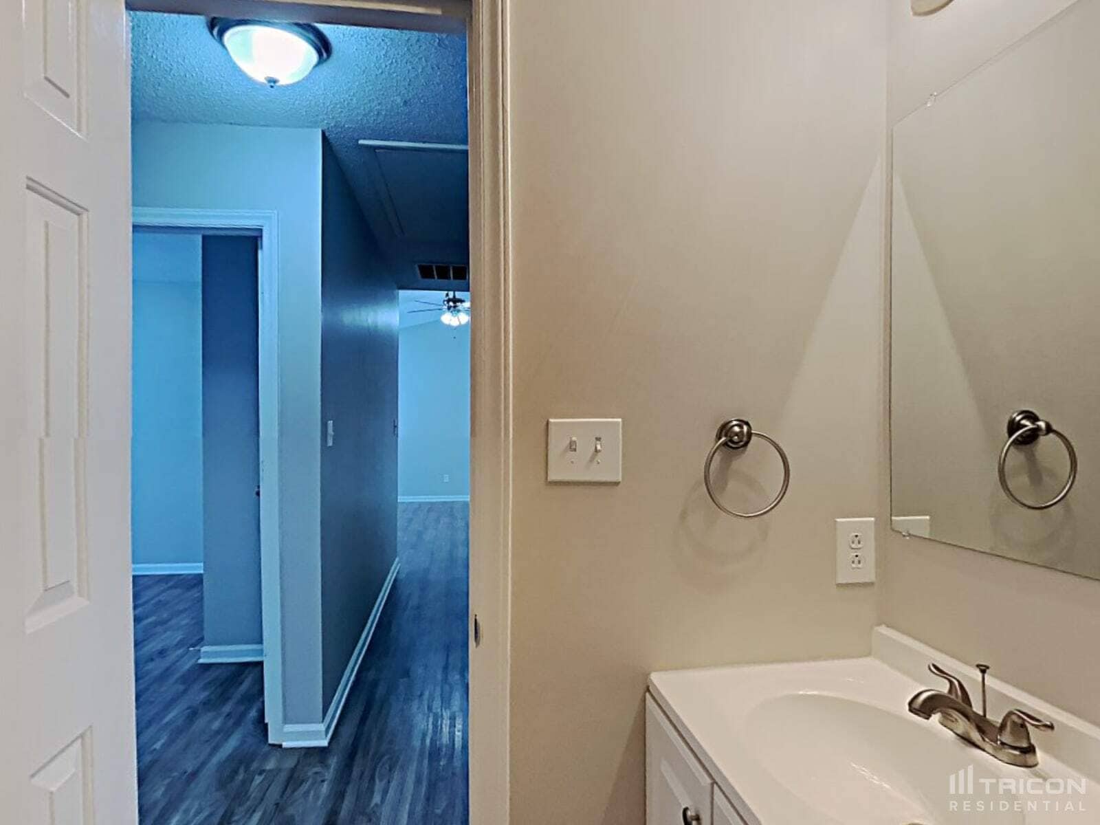 Building Photo - 6009 Brick Landing Dr