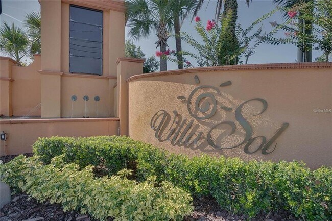 Building Photo - 3102 Camino Real Dr N