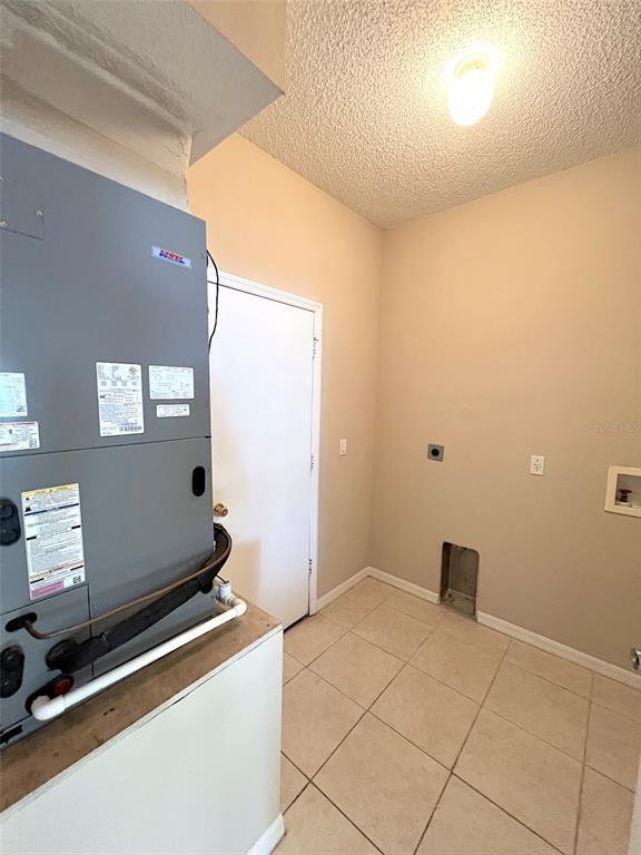 Building Photo - 36 Ripplewood Ln