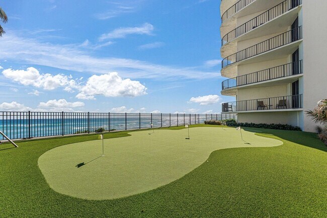 Building Photo - 5420 N Ocean Dr