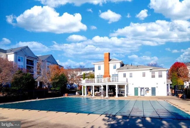 Building Photo - 5033 Softwood Ln