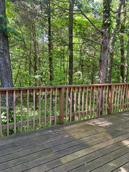 Building Photo - 2094 Buck Smith Hill Rd