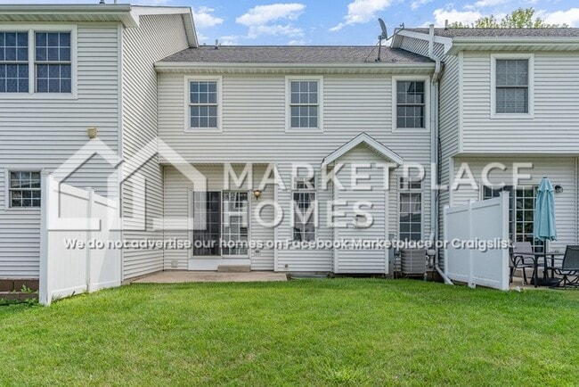 Building Photo - 313 Manning Dr
