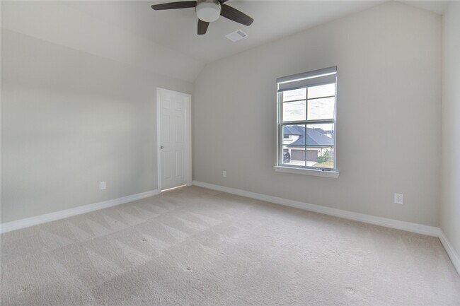 Building Photo - 28918 Woods Rose Ct