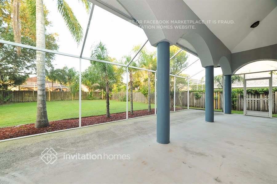 Building Photo - 18528 Avocet Dr