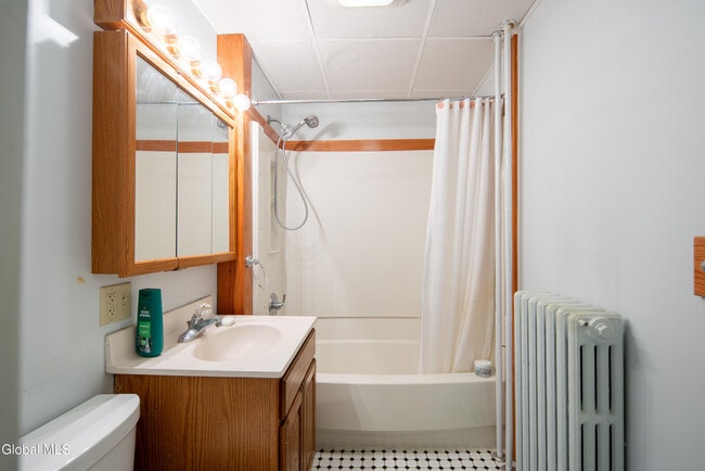 Building Photo - 1871 9th Ave