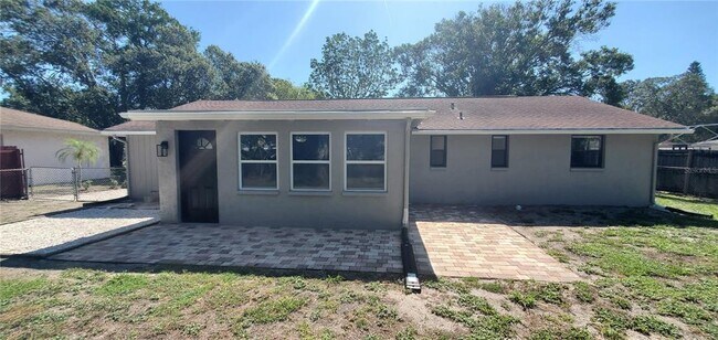 Building Photo - 2848 E Mark Dr