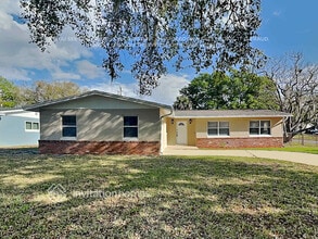 Building Photo - 2240 Kansas St