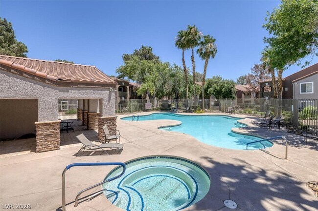Building Photo - 2100 Jetty Rock Dr