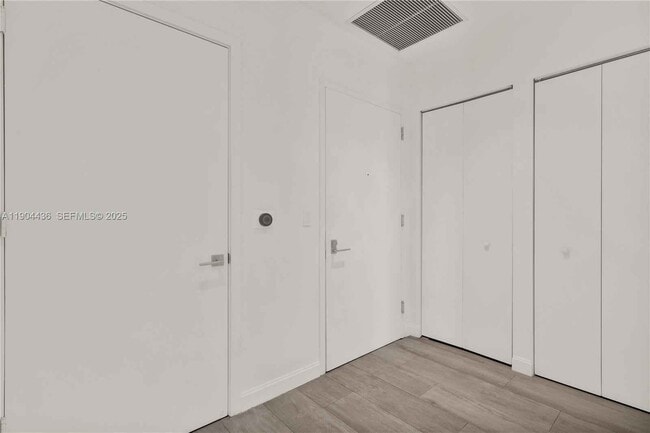 Building Photo - 45 SW 9th St