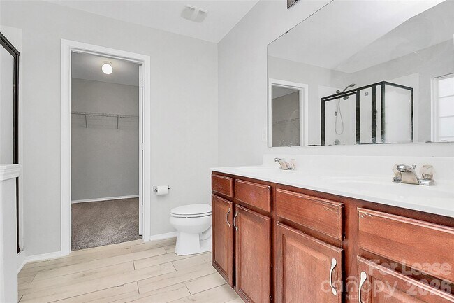 Building Photo - 15611 Normans Landing Dr