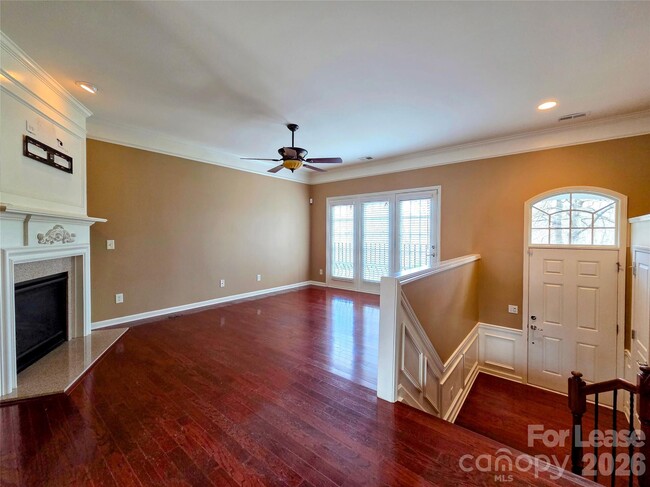 Building Photo - 1114 Drayton Ct