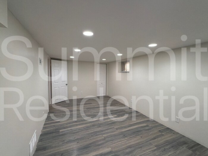 Building Photo - 2826 Taylor Blvd