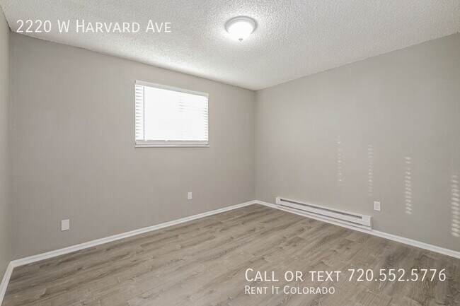 Building Photo - 2220 W Harvard Ave