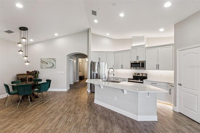 Building Photo - 13314 Serene Valley Dr