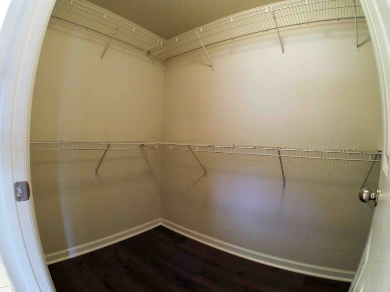 Building Photo - 5525 SW 40th St