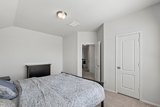 Building Photo - 2306 Ocean Pass Ln