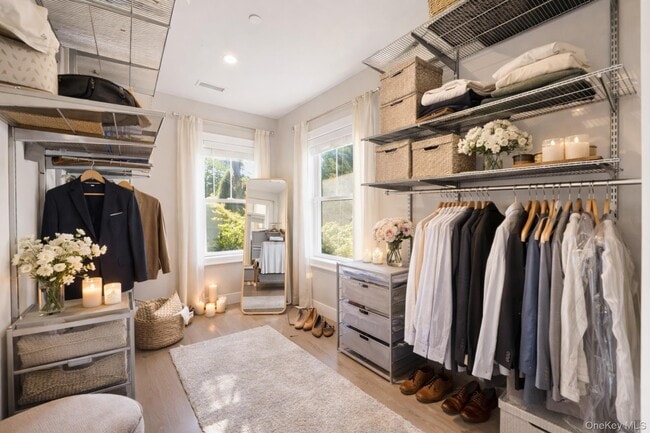 Building Photo - 22 E Clinton Ave