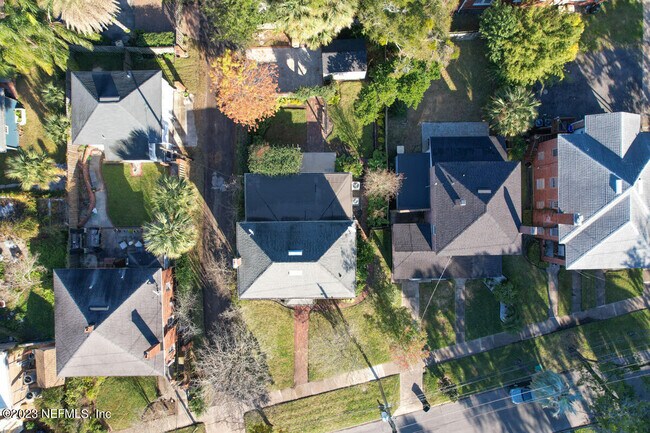 Building Photo - 1225 Landon Ave