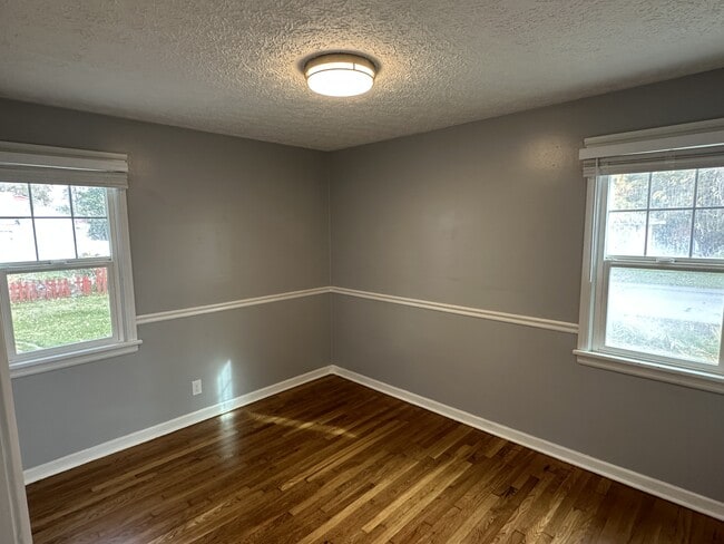 Building Photo - 10421 E Springfield Ave