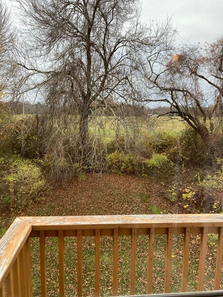 Building Photo - 681 State Rd