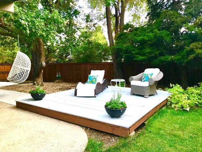 Building Photo - 4557 Tanglewood Trail