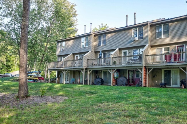 Building Photo - 78 Saco Pnes Dr