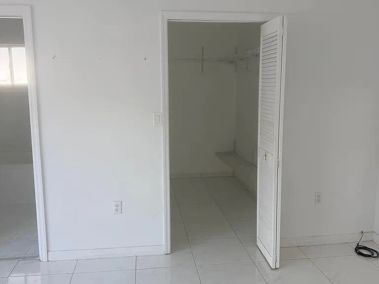 Building Photo - 13720 SW 19 Terrace
