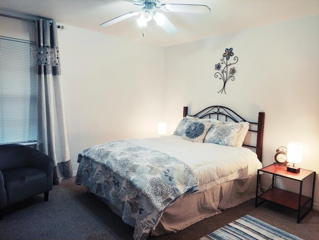 Building Photo - 4131 Loire Dr
