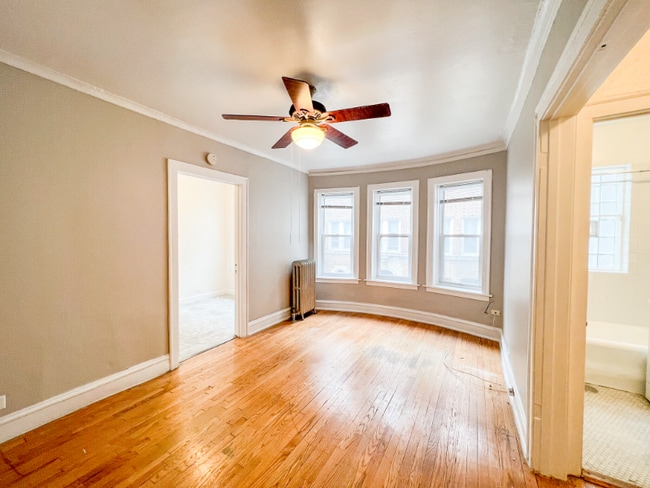 Building Photo - 5051 N Glenwood Ave