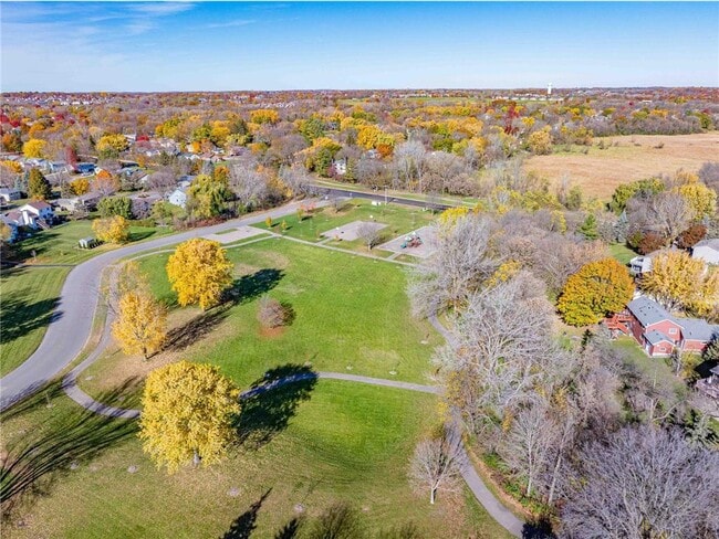 Building Photo - 112514 E Washington Ln