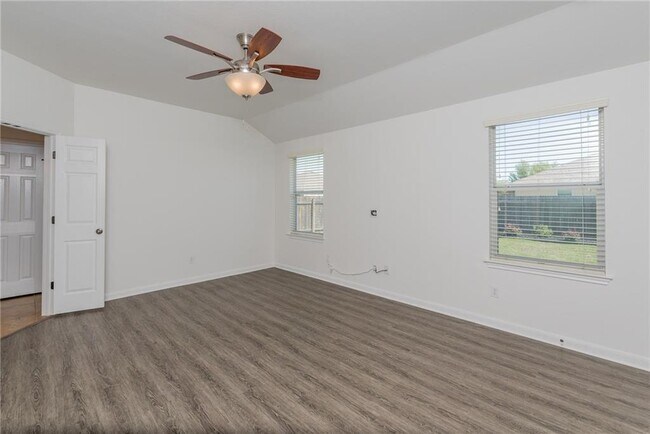 Building Photo - 30118 Diamond Dove Trail