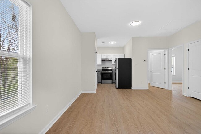 Building Photo - 2005-2007 Scotty Ct