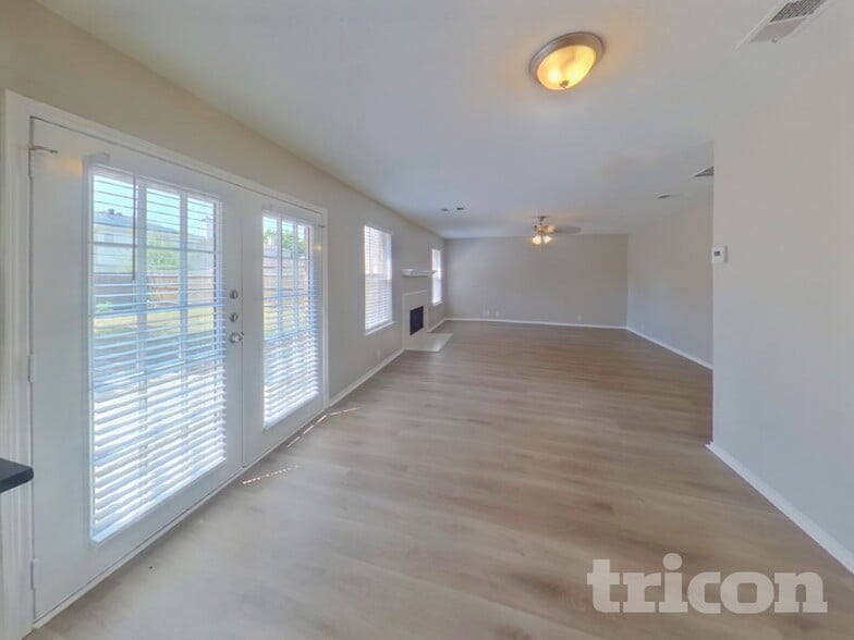 Building Photo - 1308 Stetson Trail