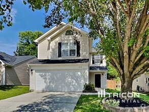 Building Photo - 6716 Commack Dr