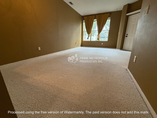Building Photo - 643 Atherton Pl