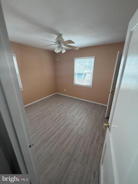 Building Photo - 7608 Leonard Dr