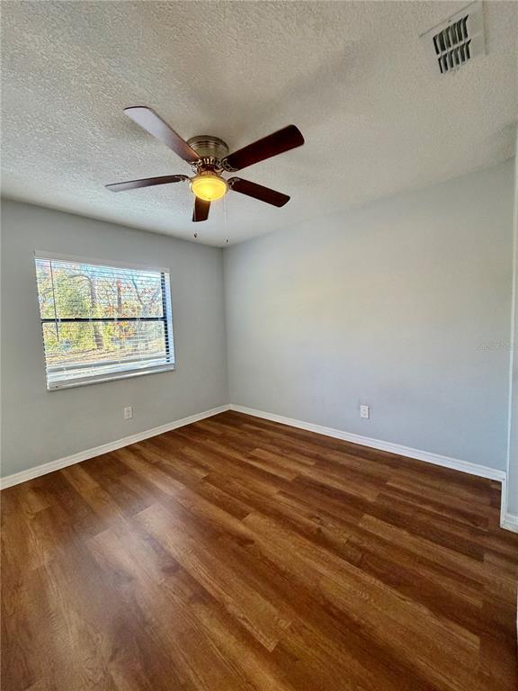 Building Photo - 4398 Plumosa St