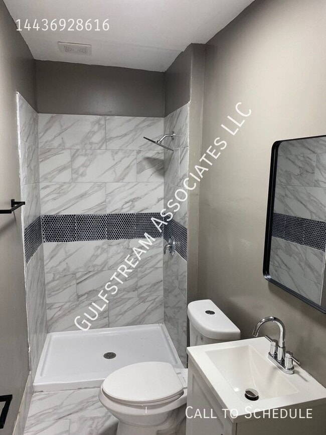 Building Photo - 2566 W Fayette St