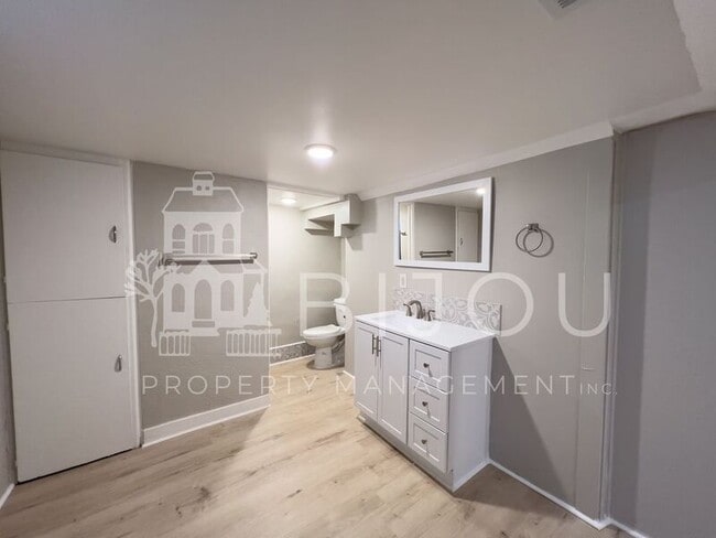 Building Photo - 24 N Union Blvd