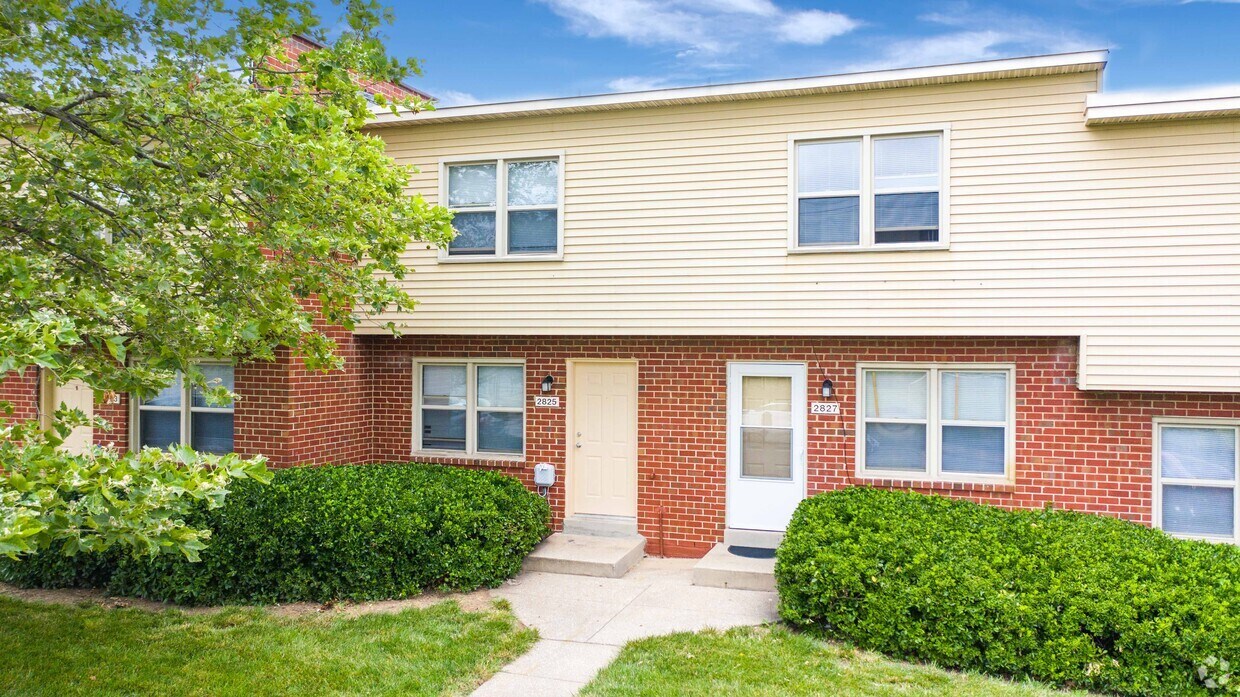 Middle Branch Manor Apartments Townhomes Baltimore Md Apartment Finder Middle Branch Manor Apartments Townhomes Baltimore Md Apartment Finder