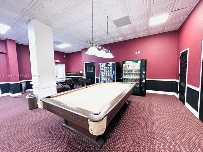 Building Photo - 230 174th St