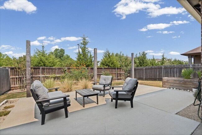 Building Photo - 17004 Gibbons Path