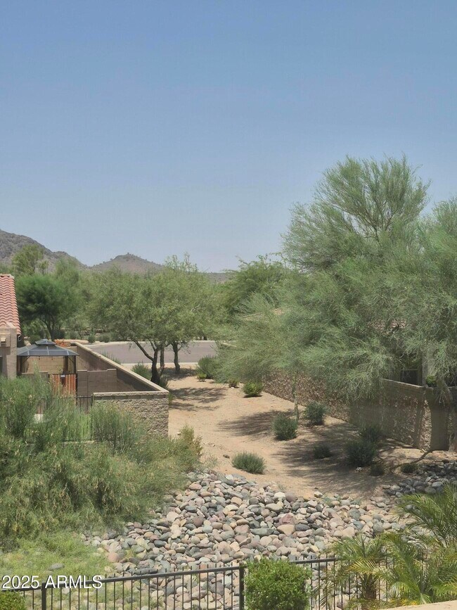 Building Photo - 8340 W Staghorn Rd